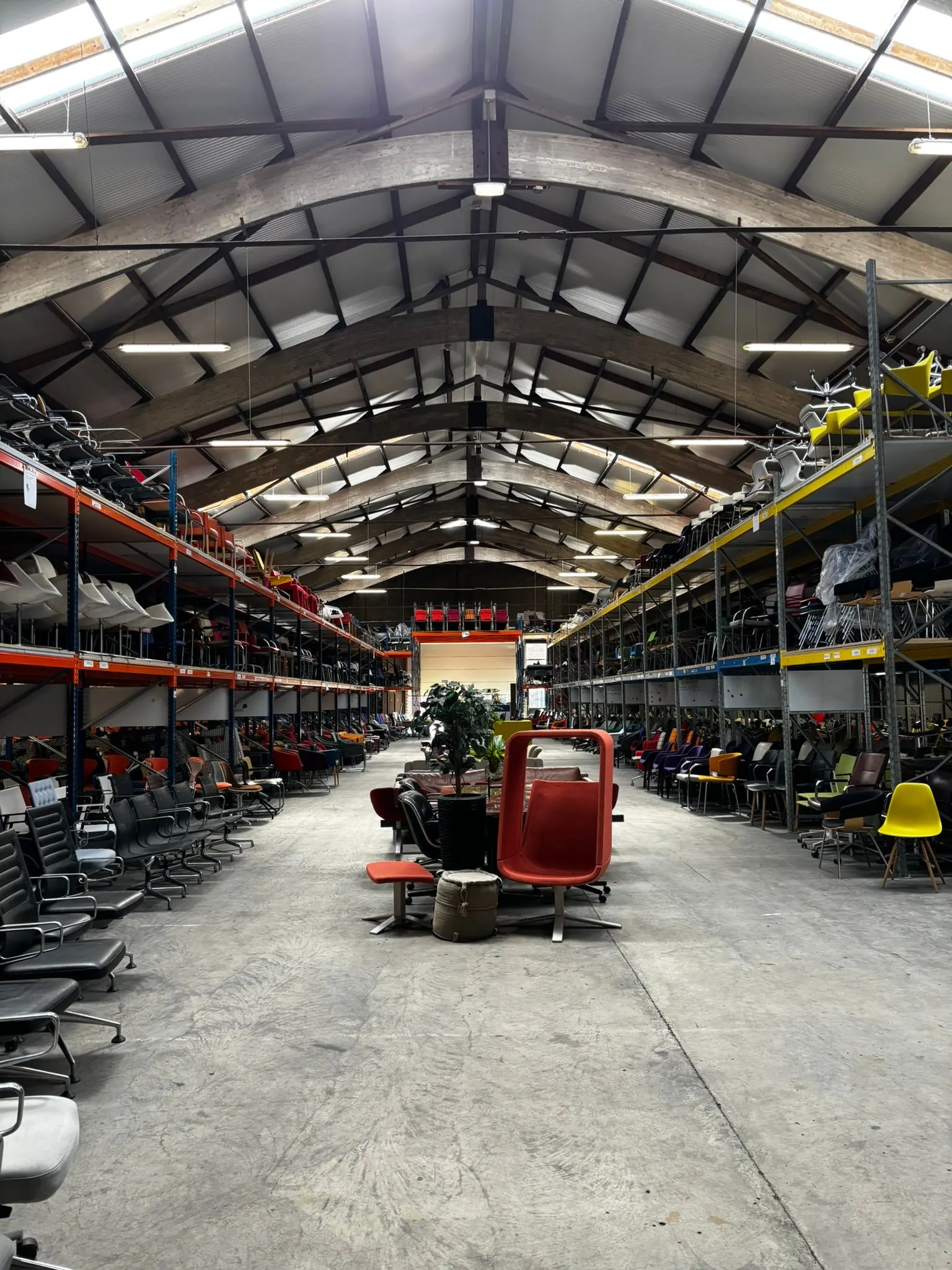 Circulair kantoormeubilair Human Office 