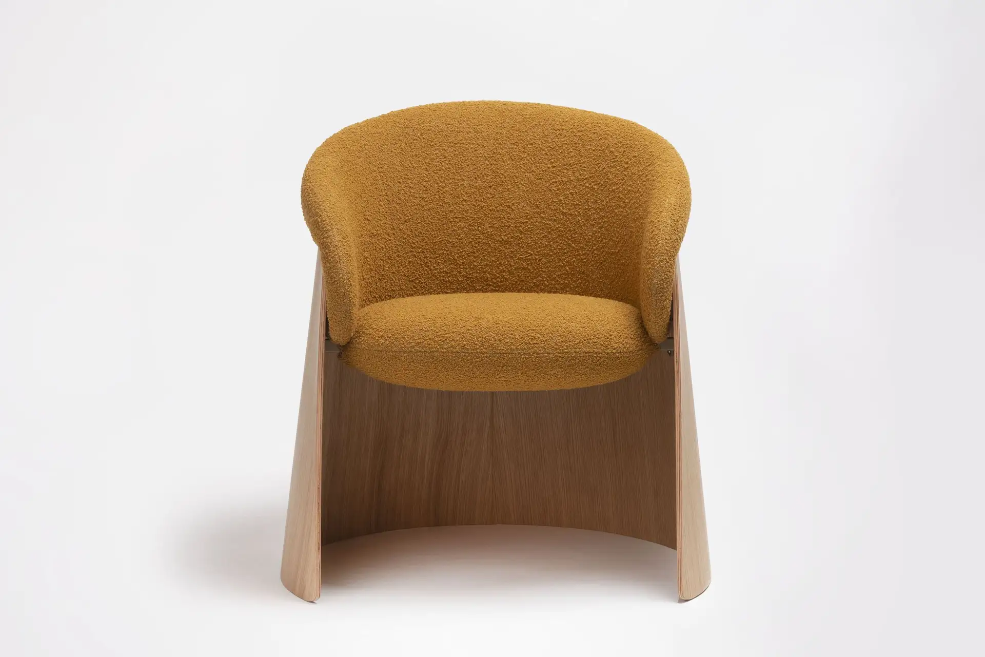 Circulaire Ginger lounge wood Ondarreta